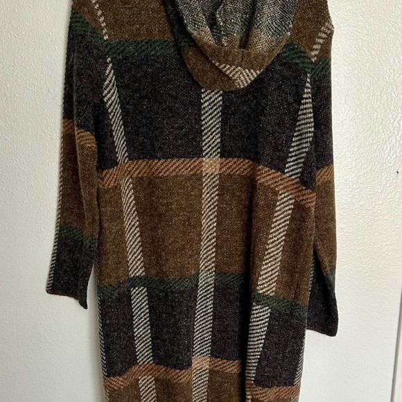 Joseph A. Plaid long Cardigan. NWT. Large - Picture 4 of 6